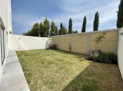 Residencia Nueva En Venta En Metepec A 30 Minutos De Cdmx