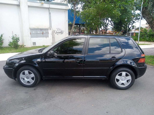 Imagem 4 de 10 de Volkswagen Golf 2005 2.0 5p Manual