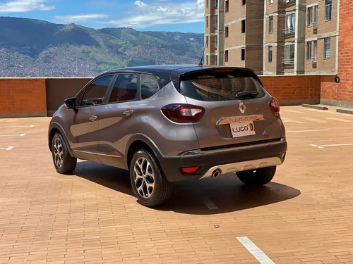 Renault Captur Intens 2.0 Automático En Perfecto Estado
