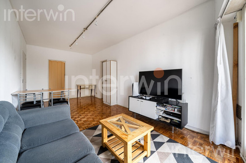Departamento De 3 Ambientes En Colegiales - Venta -