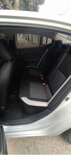 Nissan Versa 1.6 Advance At