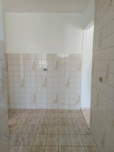 Imagem 4 de 13 de Casa Com 1 Dormitório,sala,cozinha,1wc,para Alugar Por R$ 900/mês - Parque João Ramalho - Santo André/sp - Ca0965