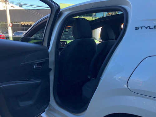 Peugeot 208 1.0 Firefly Flex Style Manual