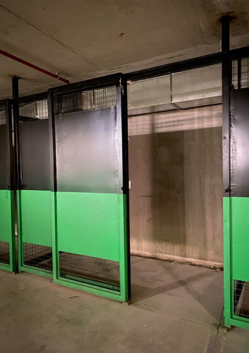 Imagen 5 de 6 de Venta De Cochera Con Baulera En 2º Ss En Edificio A Estrenar