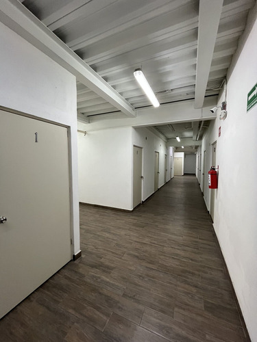 Edificio Comercial Operando En Venta En Centro De Apodaca