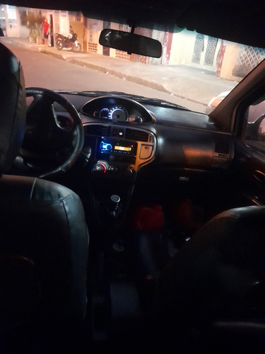 Hyundai Matrix 1.8 Año 2003