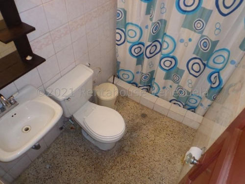 Imagen 9 de 9 de Casa Comercial En Venta En Boleita Sur 21-23588
