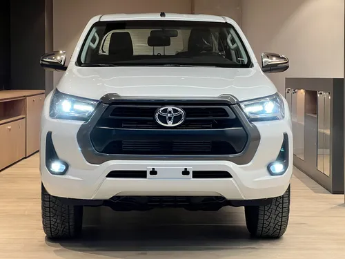 Toyota Hilux 2.4 Diesel Srv 4X4 At