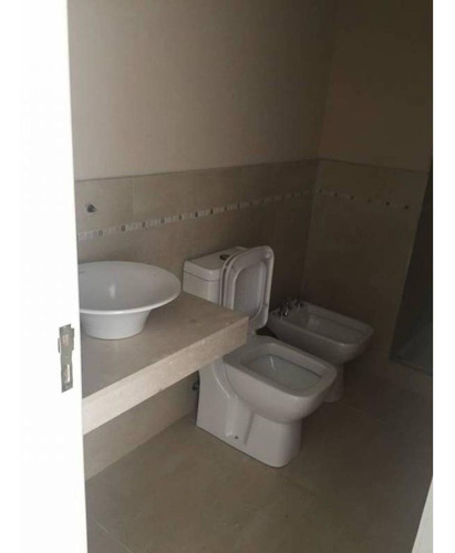 Imagen 9 de 30 de Departamento 6to Piso Con Muy Buena Renta