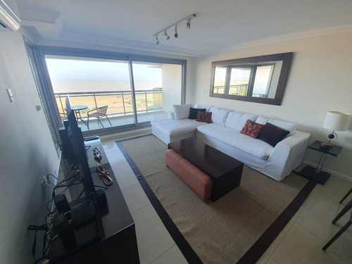 Apartamento En Venta De 3 Dormitorios En Playa Brava