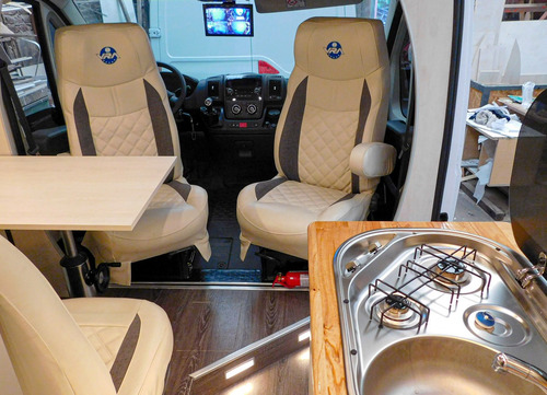 Alquiler Motorhome Premium Por Día (temp. Baja)