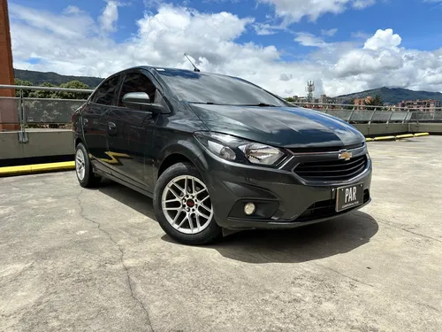 Chevrolet Onix 1.4 L.T Sedan Mecanico