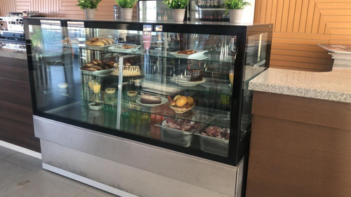 Vitrina Exhibidora Para Tortas En Acero Inoxidable