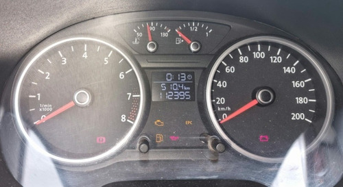 Imagem 8 de 8 de Volkswagen Voyage 2011 1.0 Vht Trend Total Flex 4p