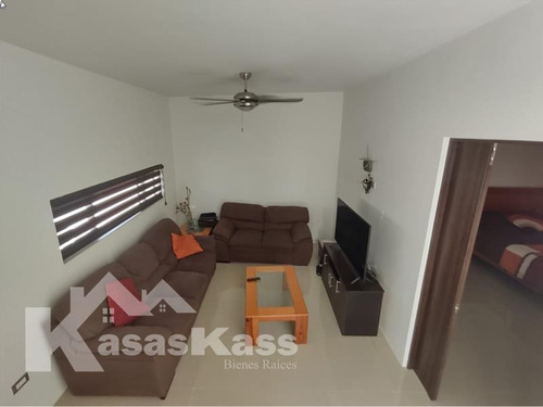 Imagen 4 de 12 de Casa Sola En Venta Altaria Residencial