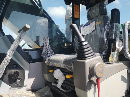 2023 Excavadora Nueva Hyundai R210 Smart Con Kit Hid