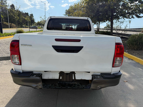 Toyota Hilux 2.7 Cabina Doble Mt