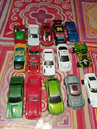 comprar Lote 15 Autos Hot Wheels 
