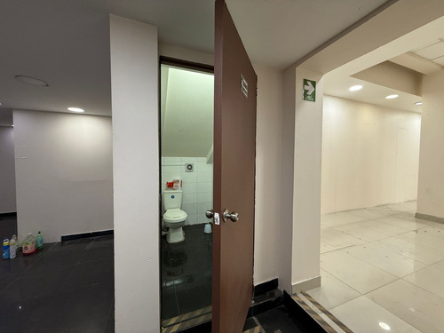 Local De 194m2 Los Andes Remodelado A Pasos De Plaza Armas
