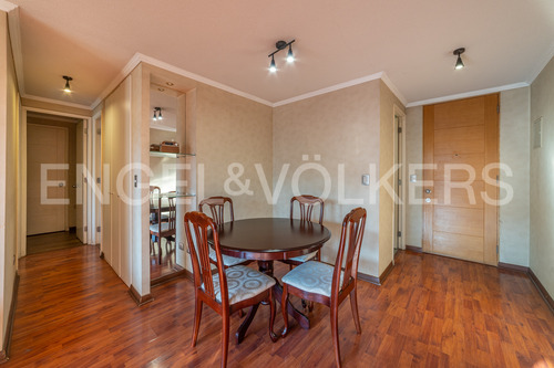 Vende 2d/2b. Excelente Ubicación.