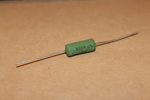 30 X Resistor De Fio 5 Watts 220r Kit Com 30 Peças J674