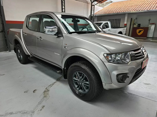 Mitsubishi L200 Triton HPE 2015 3.2 automático 4x4 Diese