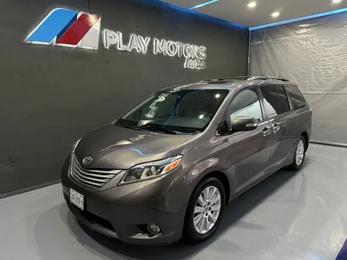 Toyota Sienna 3.5 Limited At