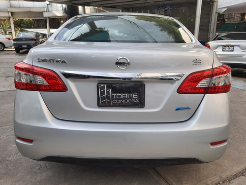 Imagen 5 de 15 de Nissan Sentra 2016 1.8 Sense Mt