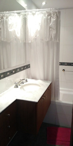 Imagen 23 de 30 de 4 Ambientes En Primera Linea De Mar Con Vista Plena, Balcon Corrido, Dependencia De Servicio Y 2 Cocheras Fijas. Totalmente Reciclado.