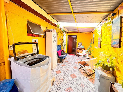 Casa En Venta De 3 Dorm 2 Baños En Maipú