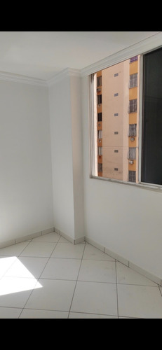 Vendo Apartamento Com Piscina