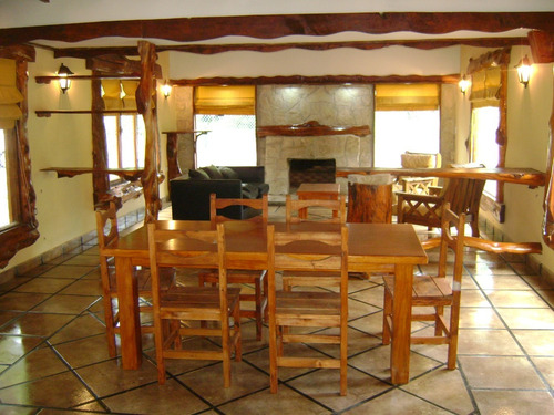 Imagen 3 de 14 de Casa Estilo Cabaña En El Bosque Peralta Ramos