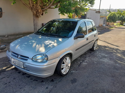 Chevrolet Corsa 1.0 Wind 5p