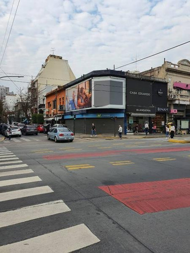 Imagen 6 de 8 de Local En Espectacular Esquina Av.cabildo Esq Mendoza Gran Marquesina