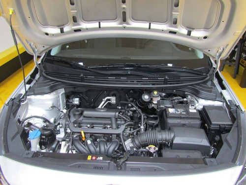 Kia Rio Vibrant Mt 1400cc