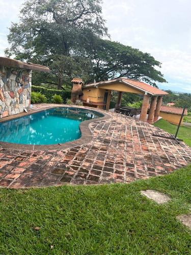 Np Hermosa Mini Finca Con Piscina En Safari Carabobo En Venta Código 235793