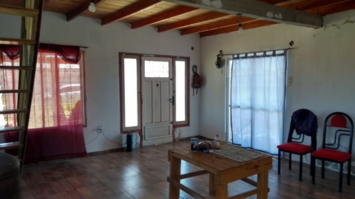 Casa En Venta En Brandsen