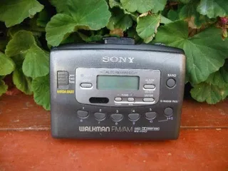 Walkman Radio Cassette Sony Modelo Raro Mega Bass