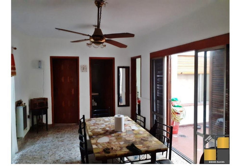 Imagen 3 de 13 de Departamento Tipo Casa En Venta En Valentin Alsina