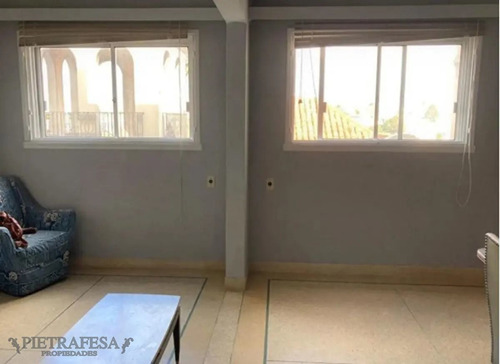 Imagen 4 de 10 de Apartamento En Venta - 2 Dormitorios - 1 Baño - Garaje - Av. Millan - Prado