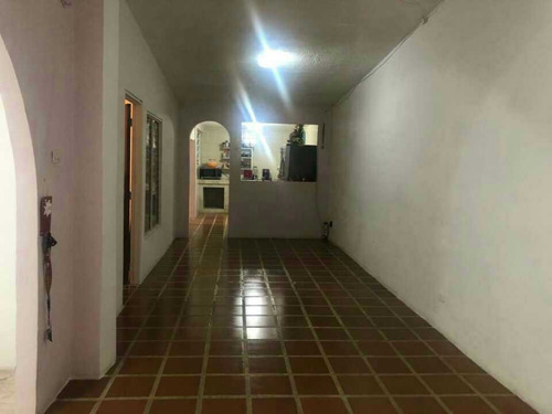 Imagen 3 de 13 de Casa Urbanizacion Los Naranjos, Guacara.