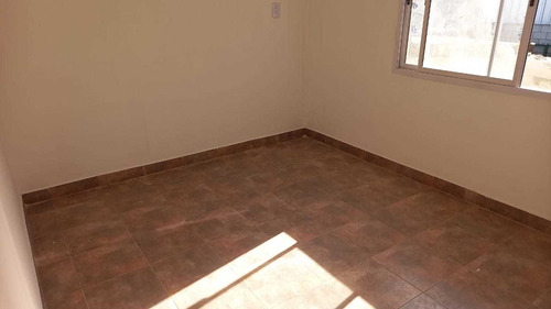 Imagen 3 de 10 de Departamentos 1 Y 2 Amb A Estrenar - Loma Hermosa