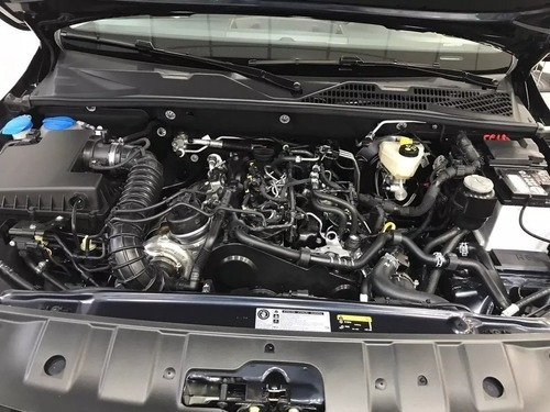 Imagen 15 de 20 de Volkswagen Amarok 2.0 Tdi 180cv Highline 4x2 At 2023