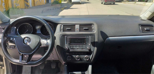Volkswagen Vento 2.0 Advance 115cv Summer Package 2015