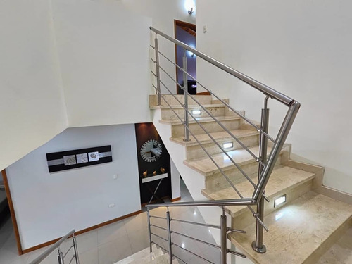 Imagen 12 de 21 de As Hermosa Casa En Urbanización Villa Eugenia As