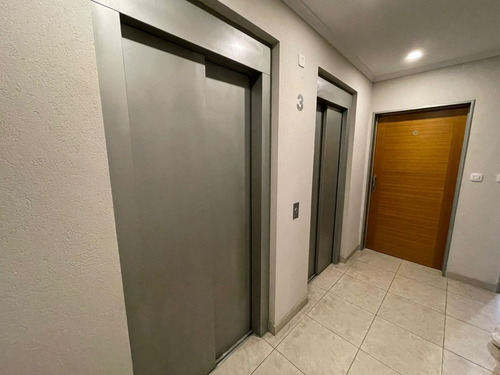 Imagen 4 de 17 de Monoambiente Impecable Moron Centro