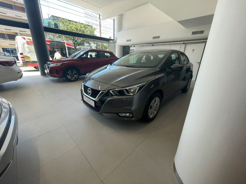 Imagen 1 de 25 de Nissan Versa 2023 1.6 Sense Mt