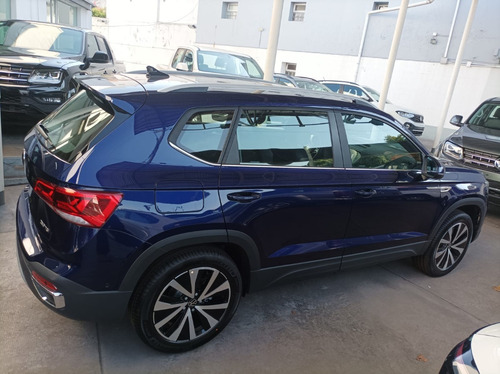 Imagen 2 de 16 de Volkswagen Taos Highline At 250 Tsi 1.4 Turbo! My23 #28