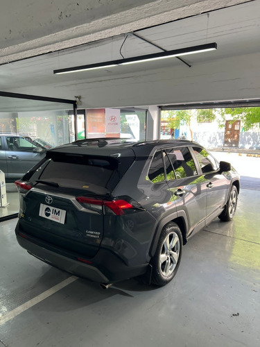 Imagen 10 de 18 de Toyota Rav4 Hibrida 2021