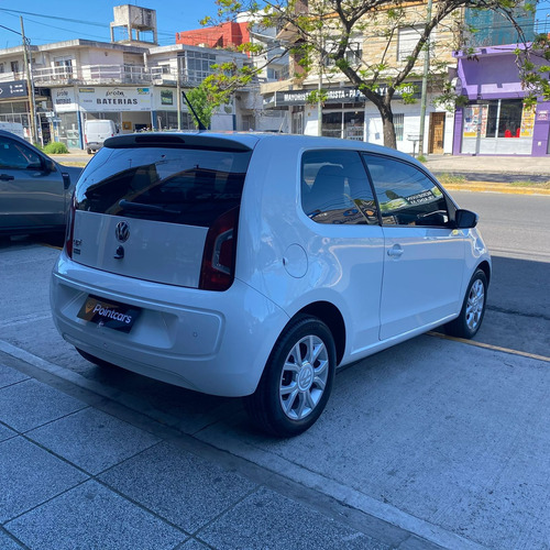 Volkswagen Up! 1.0 High Up! 75cv 3 p